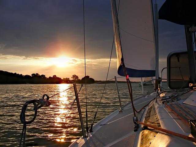 Západ slunce na lodi